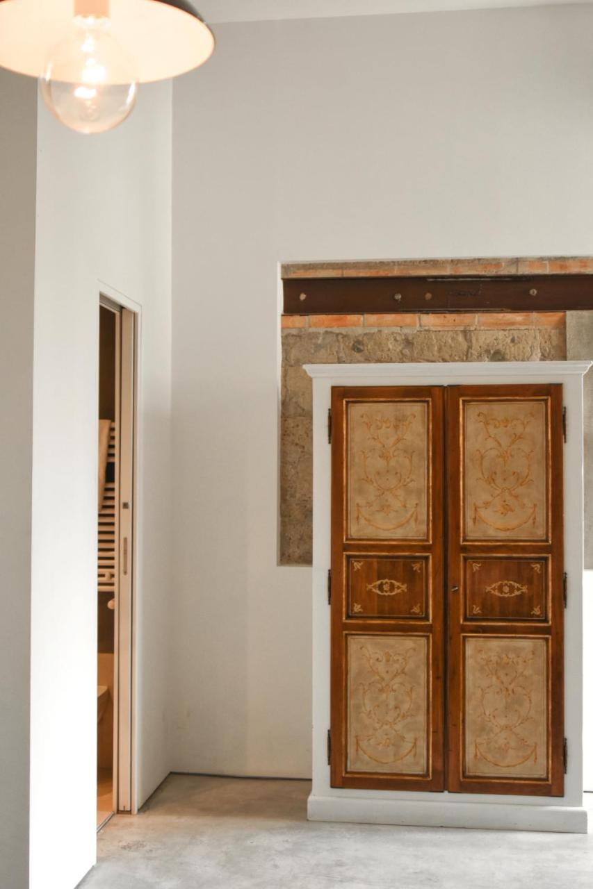 Belledonne & Gallery